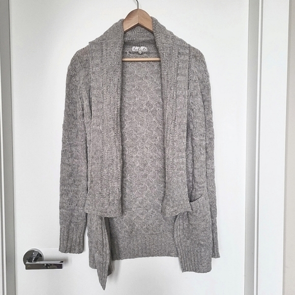 Aritzia Talula  Greenpoint Open Front Pocket Knit Cashmere Lambswool Cardigan - Picture 10 of 16